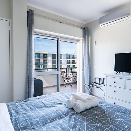 Beachfront Apartment In Armacao Armacao de Pera Ngoại thất bức ảnh