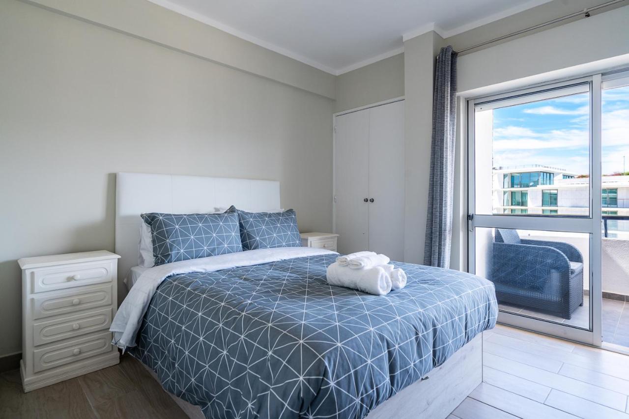 Beachfront Apartment In Armacao Armacao de Pera Ngoại thất bức ảnh
